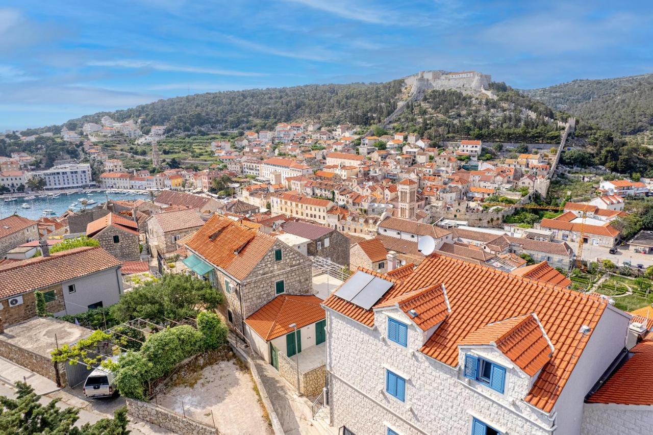 Villa Capitis In The Center Hvar Town Exterior photo