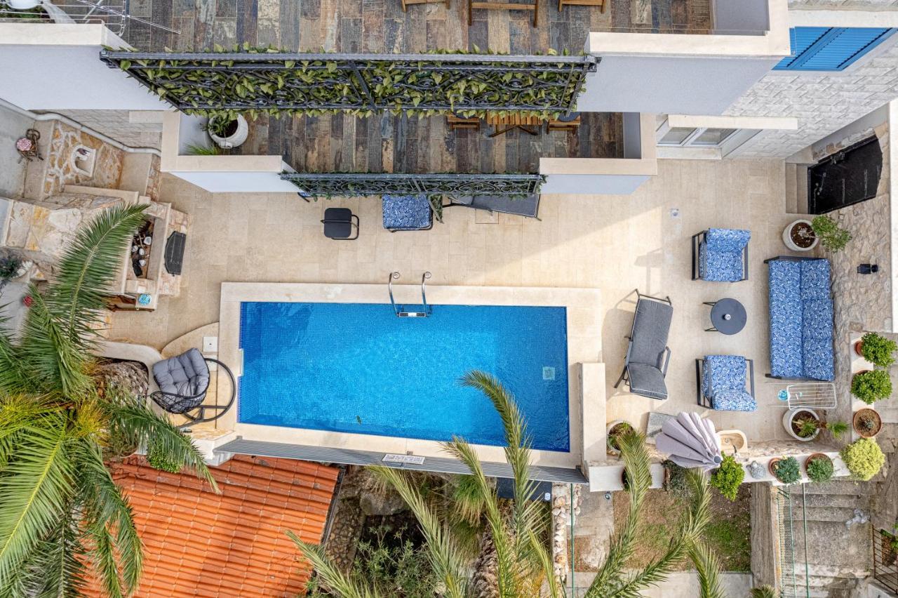 Villa Capitis In The Center Hvar Town Exterior photo